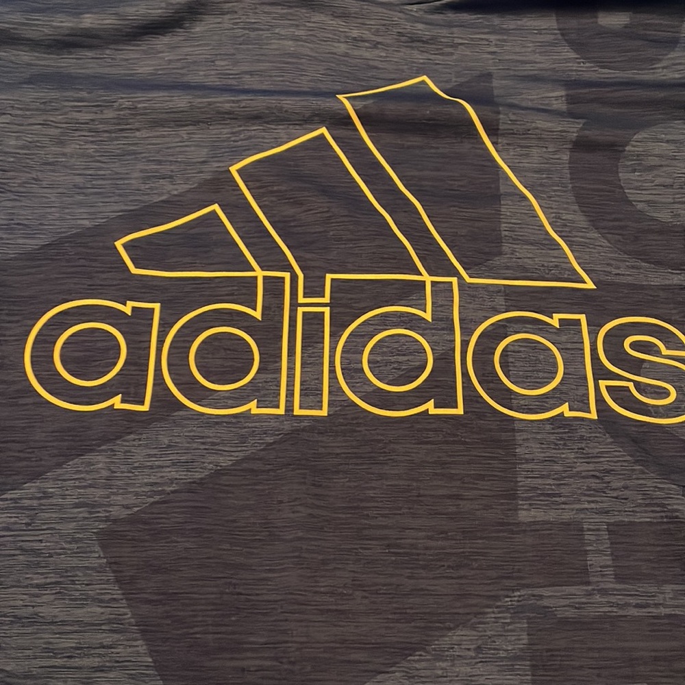 Adidas Tee - Picture 3 of 3